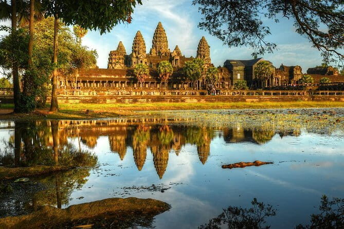 Angkor Wat, Ta Prohm, Angkor Thom, Bayon Temple Day Tour - Discovering the Temples of Angkor: A Practical Guide to the Day Tour
