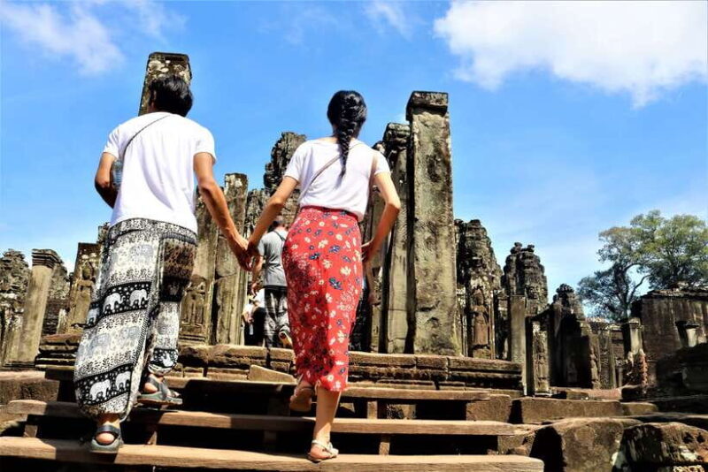 Angkor Wat: Tuk Tuk and Walking Tour - Hidden Trails and Less Crowded Corners