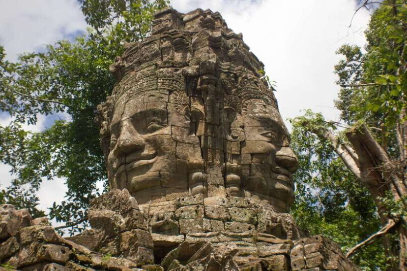 Angkor Wat: Tuk Tuk and Walking Tour - Practical Details and Considerations