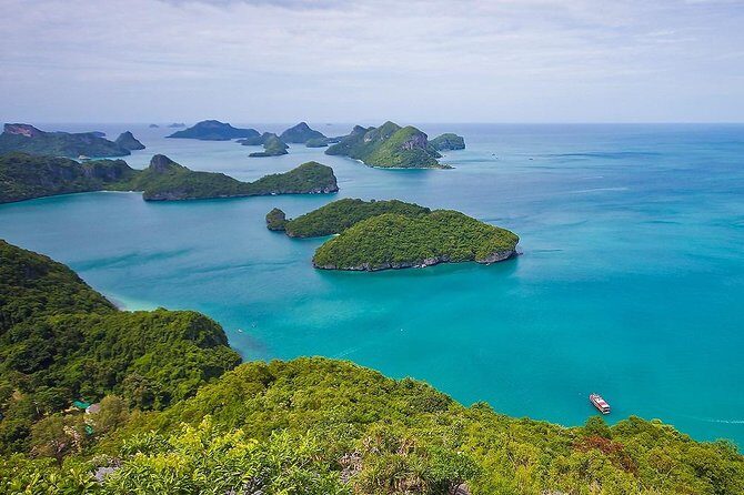 Angthong National Marine Park by Tour Boat including Lunch - Key Points