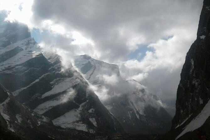 Annapurna base camp -9 days - Day 4: Into the Forests—Dovan and Khuldighar