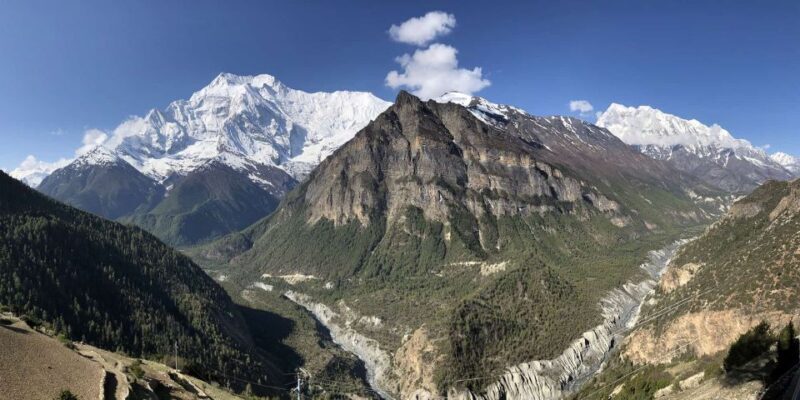 Annapurna Circuit Trek: Short 10 Days Full Board Package - Exploring the Annapurna Circuit: What You Can Expect