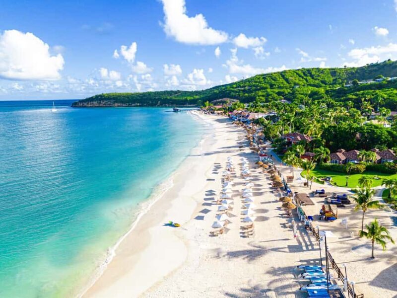 Antigua - Discover and Relax on 2 beaches - Transport & Comfort