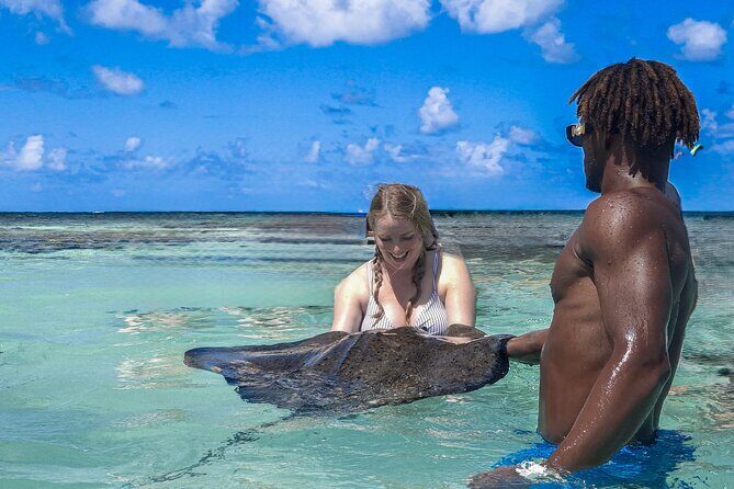ANTIGUA FROM TOP TO BOTTOM: Stingray City, Beach, lunch & more... - FAQ