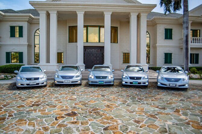 Antigua - VIP Fast Track On Arrival ONLY And Round Trip Transfer - A Closer Look at This Antigua Transfer Service