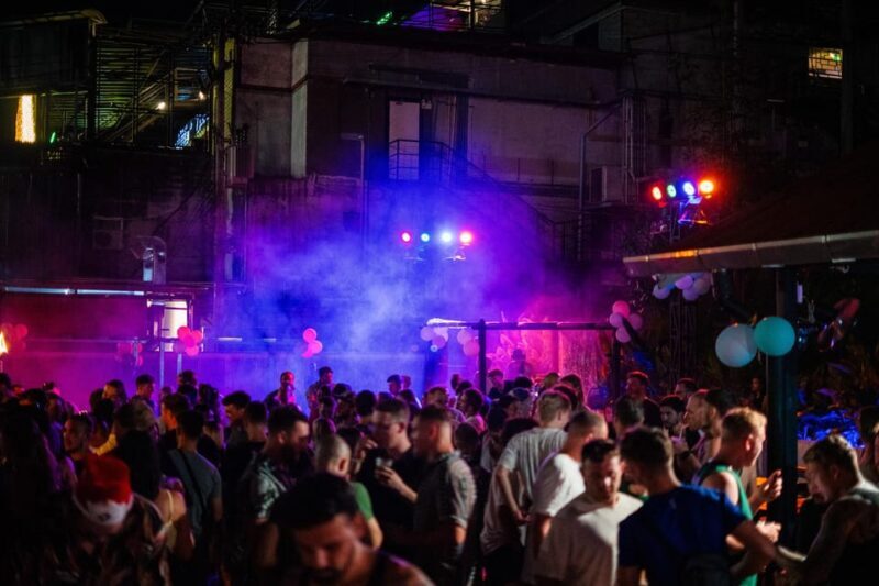 Ao Nang: Guided Bar Crawl with Shots and a T-Shirt - Practical Tips for the Night