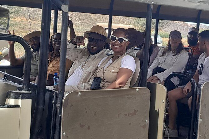 Aquila Safaris Park with Transportation and Lunch private tour - Key Points