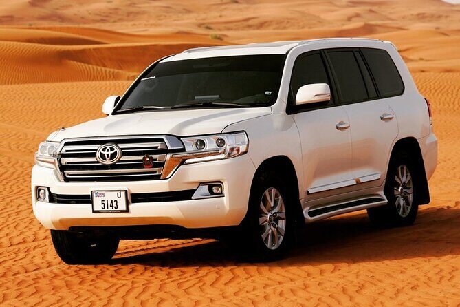Arabian Dune Desert Safari Dubai - The Dinner and Entertainment