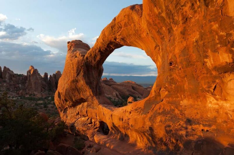 Arches National Park Half Day Tour - Who Might Want More