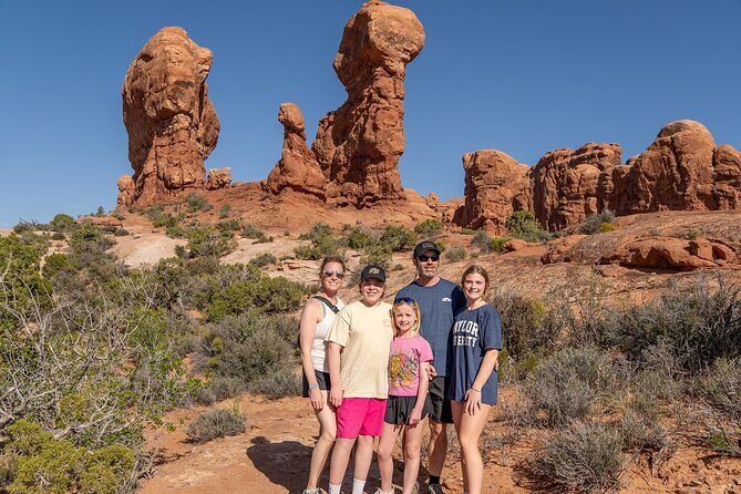 Arches National Park Half Day Tour - The Guides: Knowledge and Hospitality