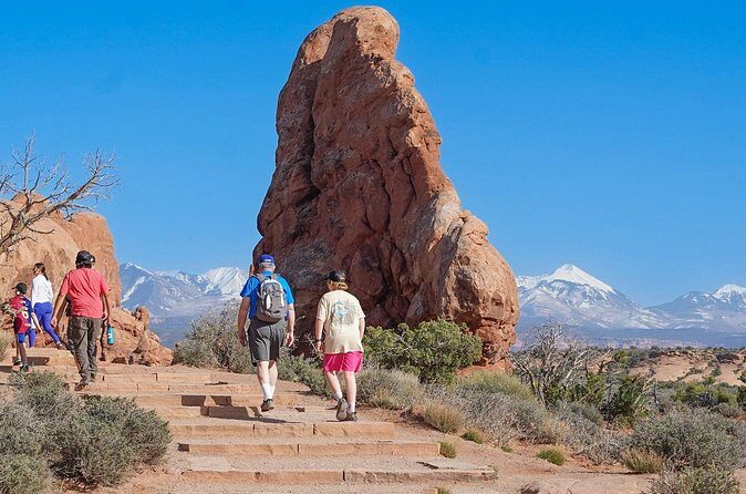 Arches National Park Half Day Tour - The Value of Convenience and Small Groups