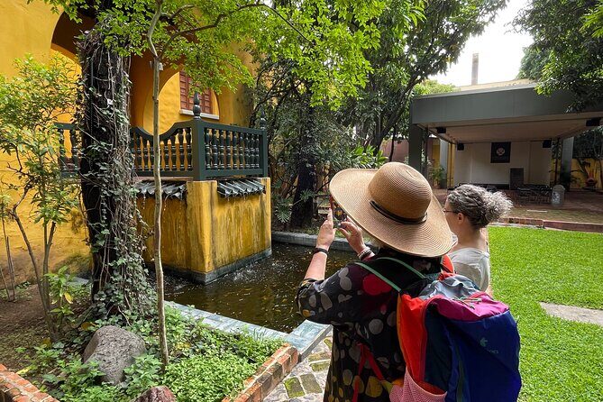 Architecture of Luis Barragan Walking Tour with Street Food - Discovering Guadalajara’s Architectural and Culinary Gems