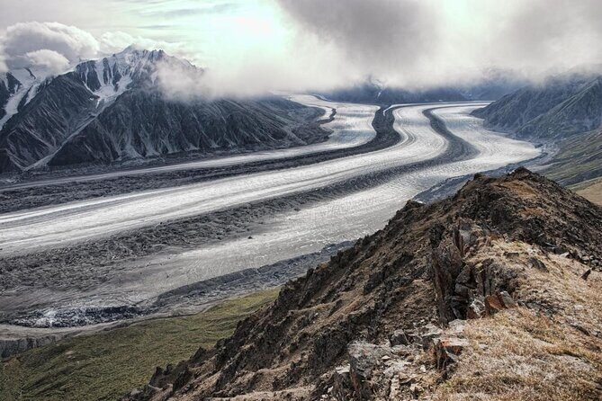 Arctic Day: Kluane National Park Tour | full day - Exploring the Arctic Day: Kluane National Park Tour — A Balanced Look