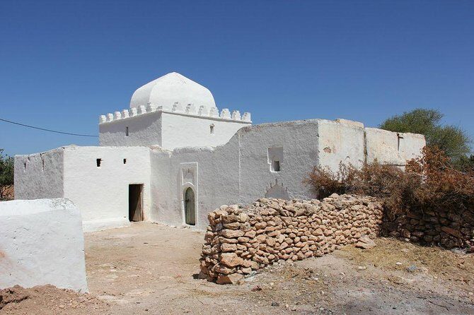 Argan Forest, tea time at a Berbers family & Visit of an Argan cooperative. - FAQs