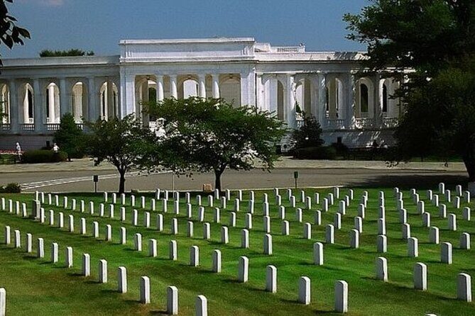 Arlington Cemetery Tour with Guard Ceremony and Iwo Jima Memorial - Who is this tour best suited for?