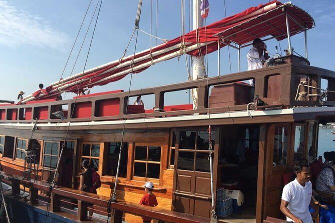 Around Koh Samui Day Cruise Tour By Red Baron Chinese Sailboat - The Onboard Experience: Comfort and Relaxation