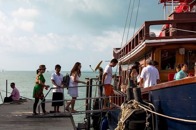 Around Koh Samui Day Cruise Tour By Red Baron Chinese Sailboat - The Sum Up