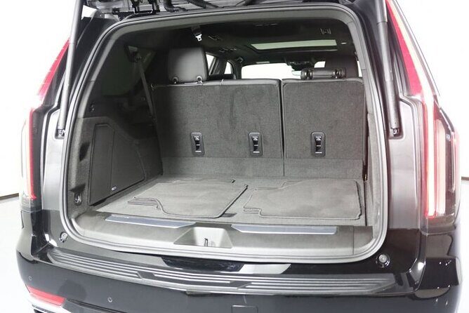 Arrival Private Transfer from Vancouver YVR or Cruise Port to Vancouver by SUV - What Is This Private Transfer Service?