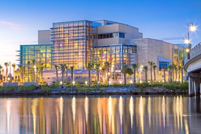 Arrival Private Transfer: Tampa Airport TPA to Tampa City in Luxury SUV - What to Expect from the Tampa Private Transfer Service