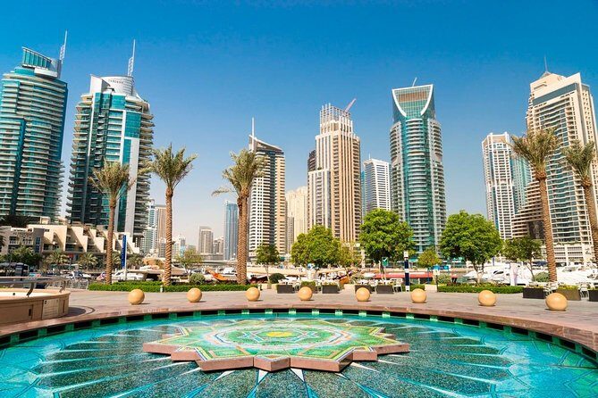 Arrival Transfer: Dubai Airport DXB to Dubai in Business Car - Key Points