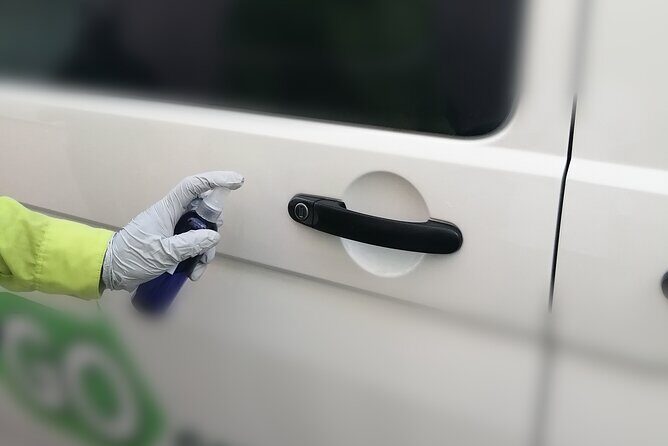 Arrivals by Private Minivan wi fi aboard from Cancun Airport - An Honest Look at the Experience