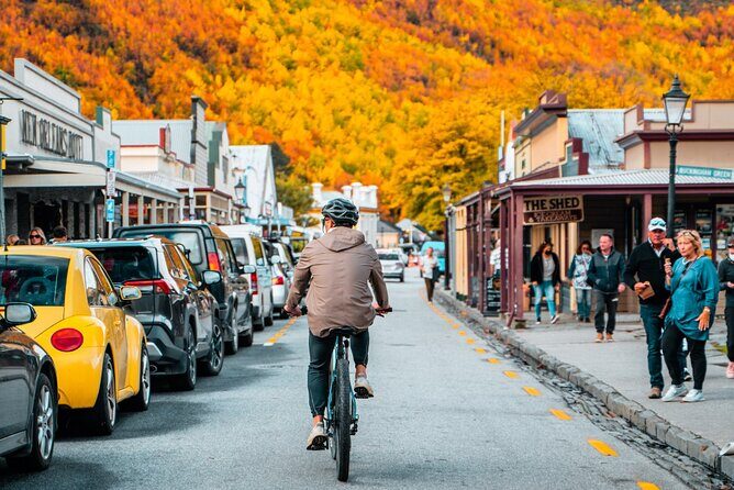 Arrowtown to Queenstown Bike Tour with Shuttle - Who Should Consider This Tour?