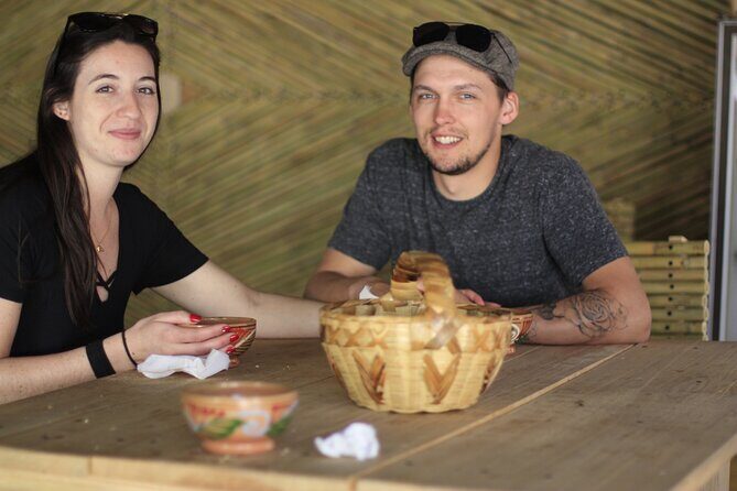 Artisanal Mezcal distillery in an authentic Zapotec village - Key Points
