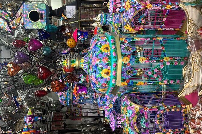 Arts and Snacks Walking Tour with Taste of San Miguel - Practical Details