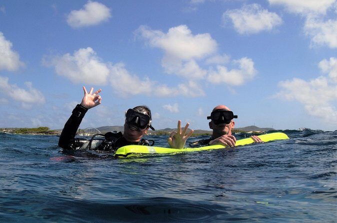 Aruba 2-Tank Guided Dive for Certified Divers / rental equipment - Who Should Consider This Dive Tour?