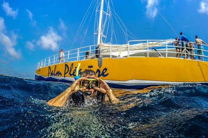 Aruba Afternoon Snorkel Sail aboard Palm Pleasure Catamaran - A Complete Look at the Aruba Snorkel Sail Experience
