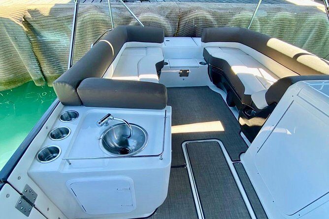 Aruba Element Private Boat Charter (After-Lounge) - FAQ
