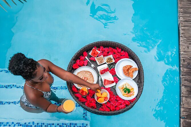 Aruba Floating Breakfast FREE Drone Videos, Champagne & Mimosas - FAQ