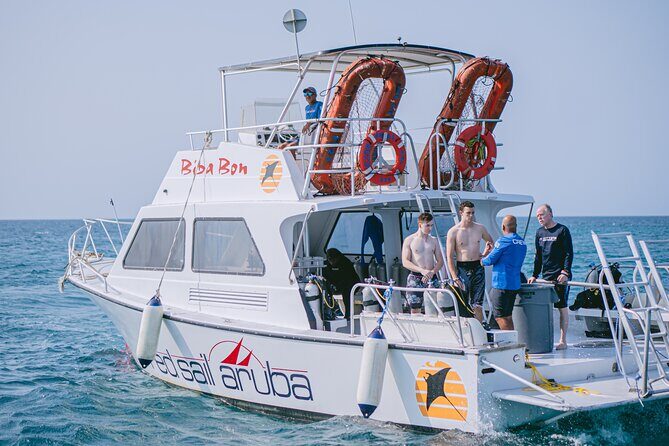 Aruba Guided Night Dive Adventure: Shallow Reefs or Shipwrecks - Summary: Is it Worth It?