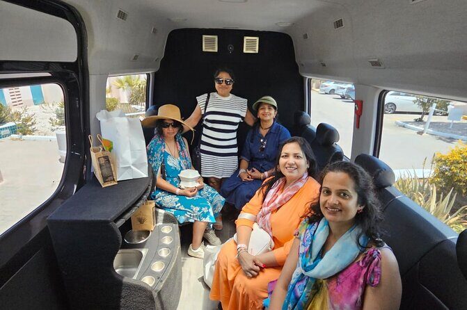 Aruba Private Tour with SeaFood/Caribbean Food Included - Who Should Consider This Tour?
