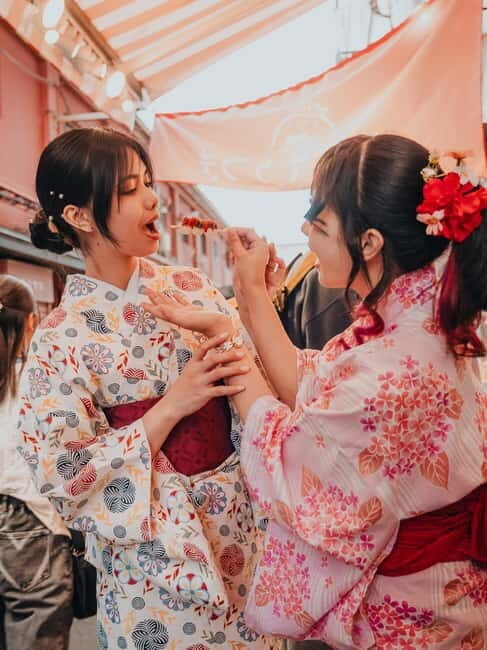 Asakusa Tokyo 2 Hours Walking Tour with Local Expert Guide - Key Points