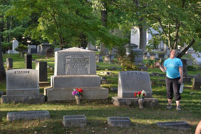 Asheville Ghost Tour: A Walk Through Riverside Cemetery & Montford Neighborhood - A Detailed Look at the Asheville Ghost Tour Experience