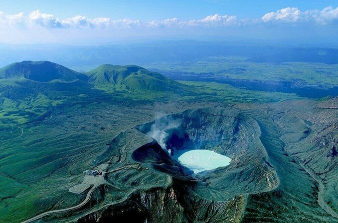 Aso Kusasenrigahama and Kurokawa Onsen Full Day Tour from Fukuoka - FAQ