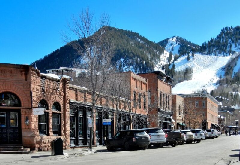 Aspen: From Past to Present History Walking Tour - Key Points