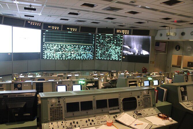 Astroville Tunnel Tour & NASA Space Center Ticket/Transportation - What’s at the NASA Space Center? A Space Lover’s Dream