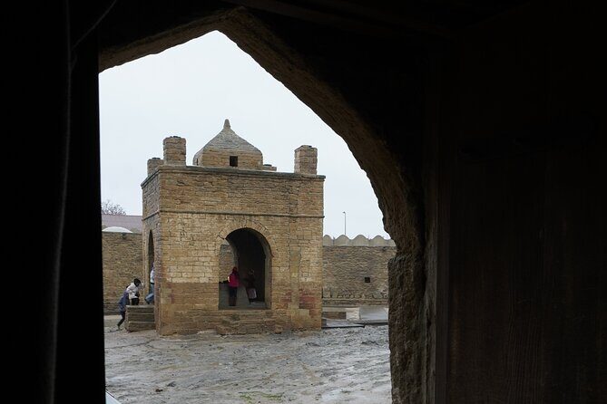Ateshgah Fire Temple and Yanardag Fire Mountain Private Tour - Practical Considerations