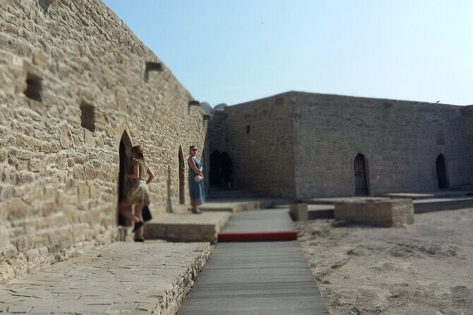 Ateshgah Fire Temple and Yanardag Fire Mountain Private Tour - The Sum Up