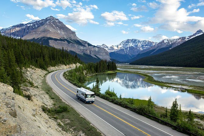Athabasca Glacier Snow Trip from Banff - Who Will Appreciate This Tour?
