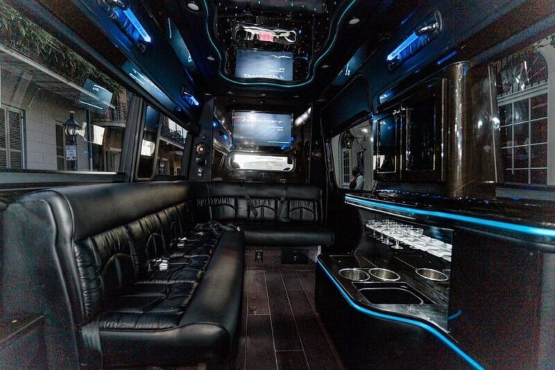 Atlanta: Party Bus Experience - Introduction: What’s This Party Bus All About?