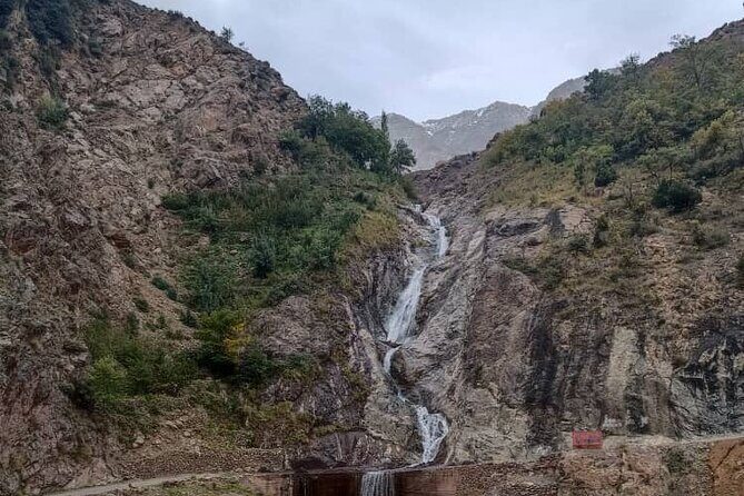 Atlas Mountains Three Valley and Berber Villages & Watterffalls Day Tour - An In-Depth Look at the Tour Experience