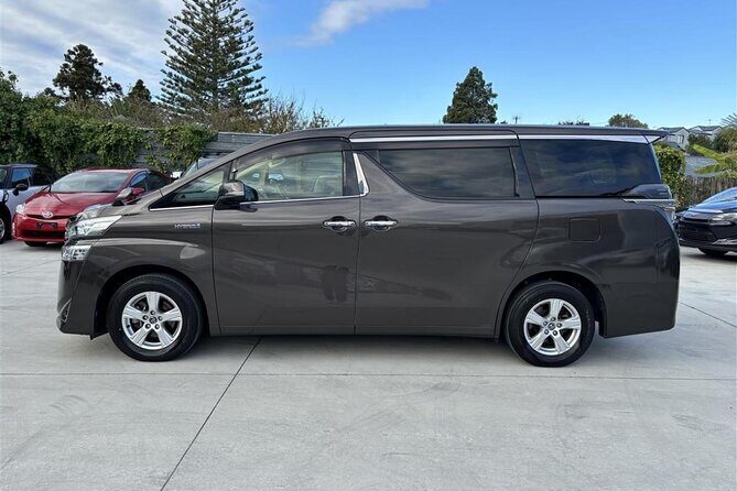 Auckland Airport/CBD Transfer 1-7 traveler (VIP/Luxury Vehicles) - What to Expect During Your Transfer