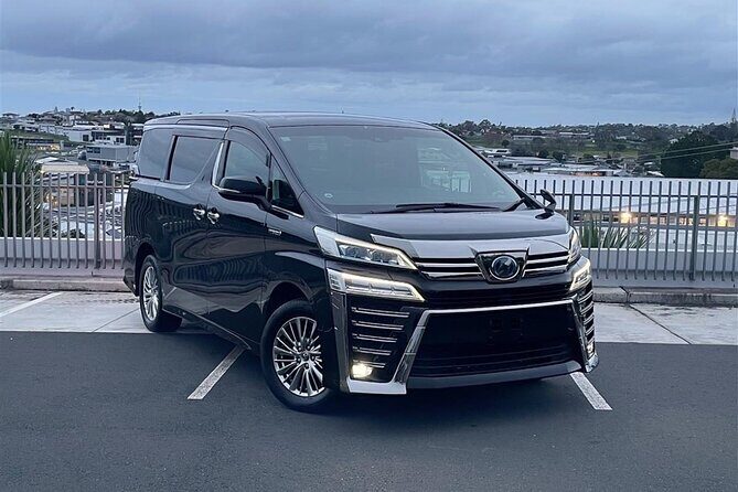 Auckland Airport/CBD Transfer 1-7 traveler (VIP/Luxury Vehicles) - Pricing and Value