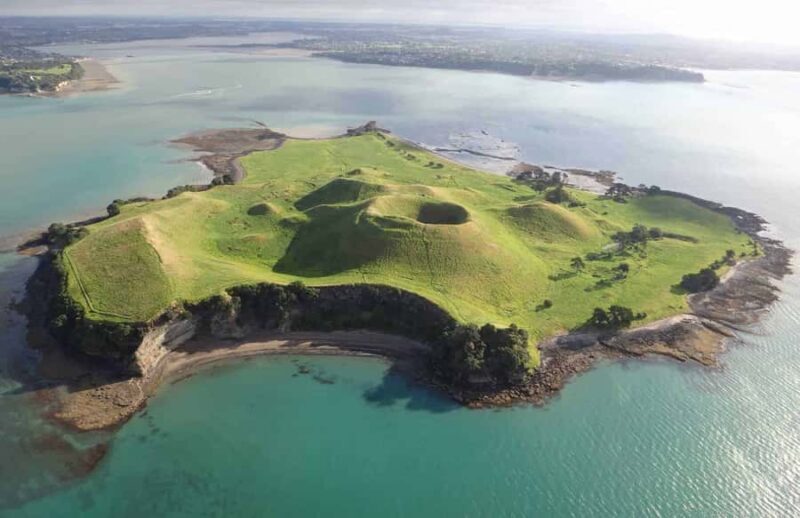 Auckland: Browns Island (Motukorea) Sea Kayak Tour - A Scenic Journey from Auckland’s Shores