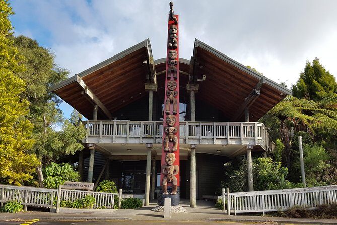 Auckland City Highlights, Afternoon Piha Beach & Rainforest Tour - FAQs