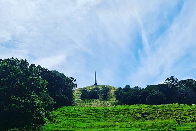 Auckland City Highlights Full Day Tour - Cornwall Park and One Tree Hill: Nature in the Heart of the City