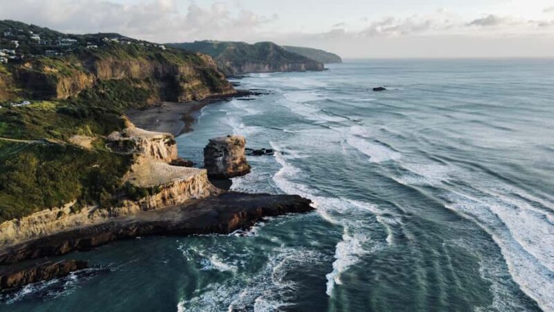 Auckland: Group Surfing Lesson with Muriwai Surf School - Why Choose the Muriwai Surf School?